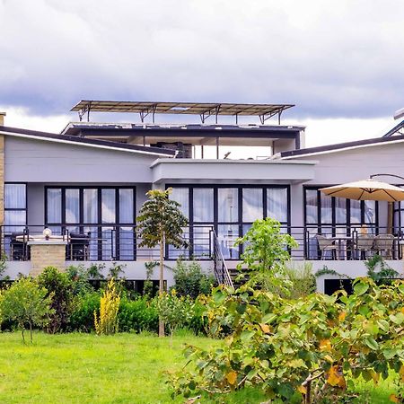 Tufaha Resort 나뉴키 외부 사진